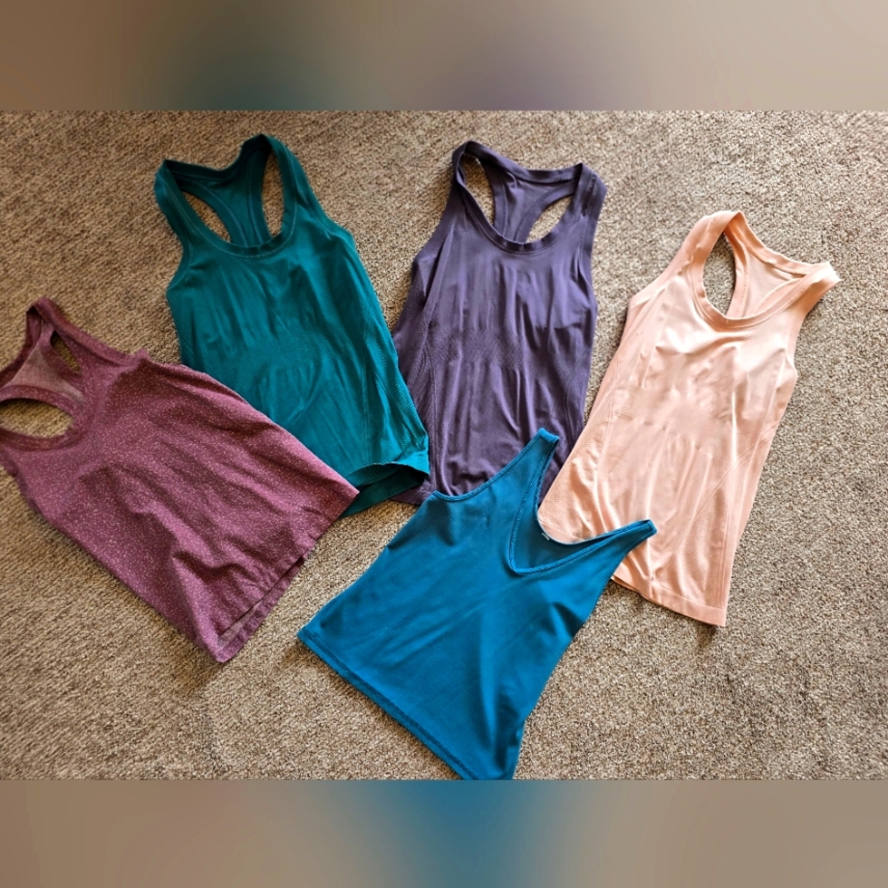 Women's Athleta Assorted Color Momentum Tank Tops
